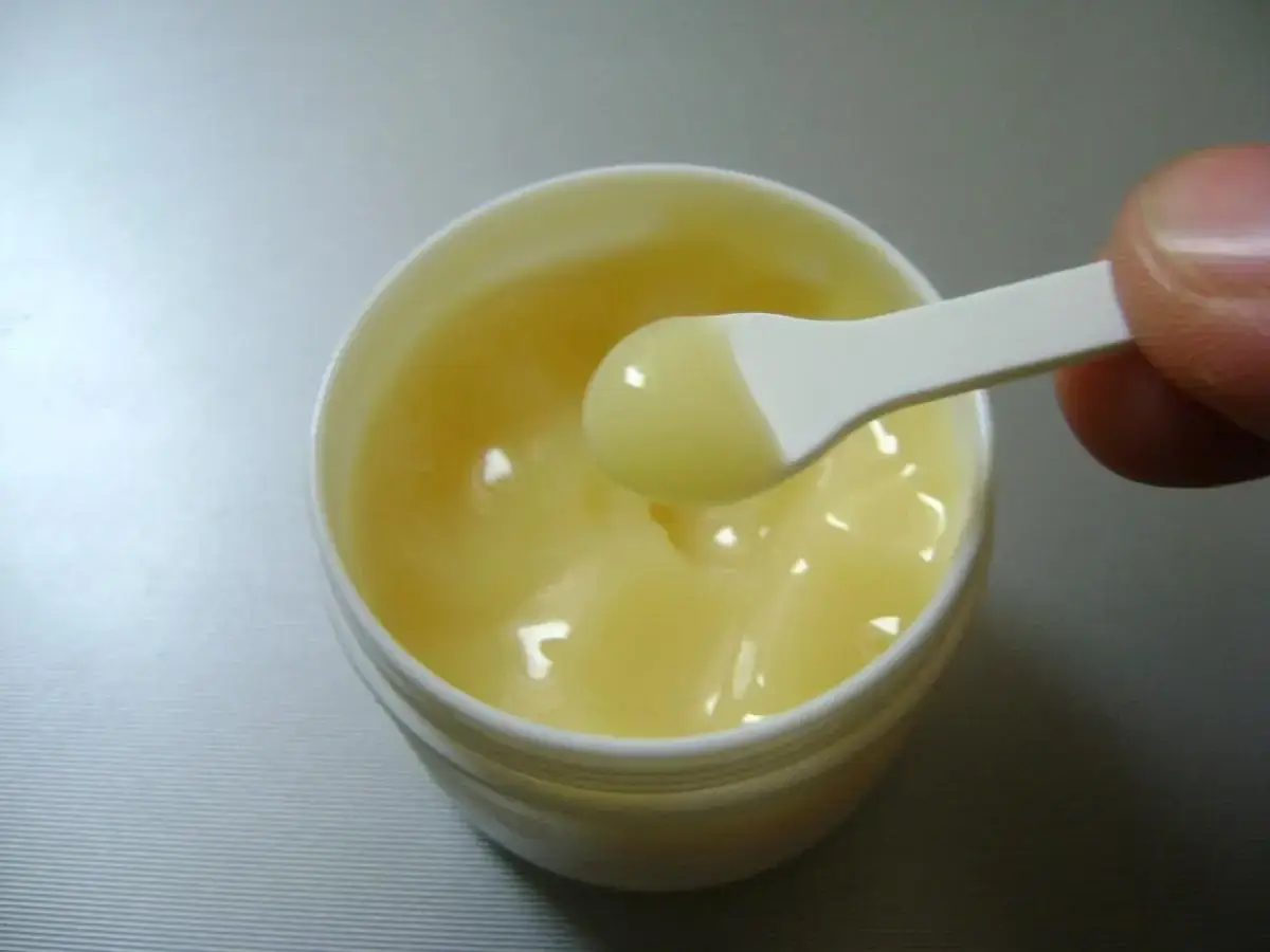 جهت تولید ژل رویال