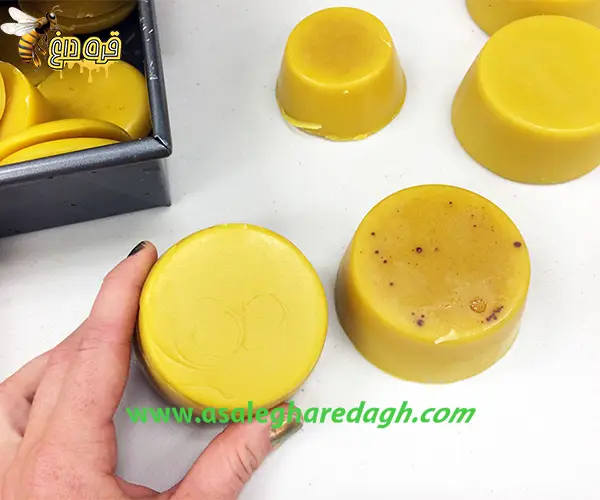 عرضه ی موم طبیعی