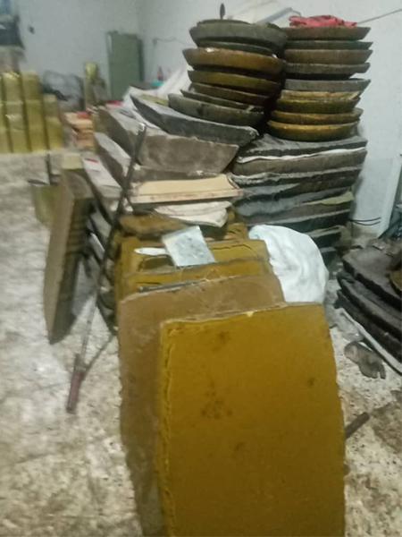 خرید موم کلوخ